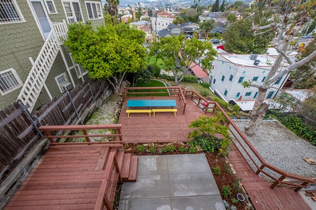 Foto del edificio - 1551 Murray Dr