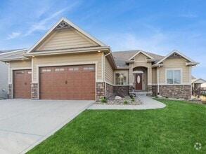 Building Photo - 16035 Northpark Dr