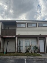 Building Photo - 4010 Dolomite St