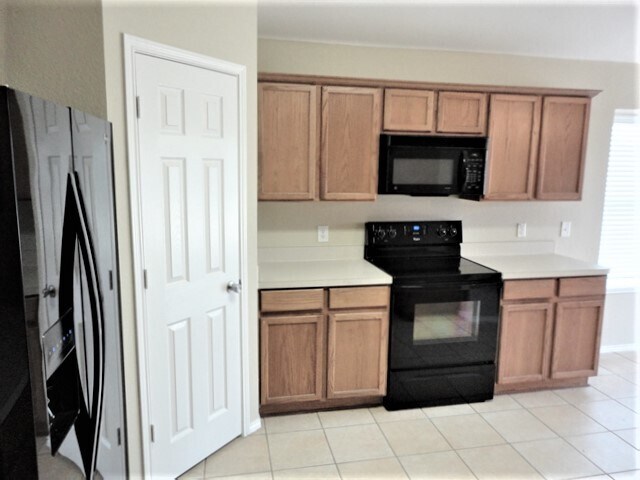 Building Photo - 1813 Wind Dancer Trail