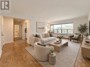 Building Photo - 30 Upper Canada Dr
