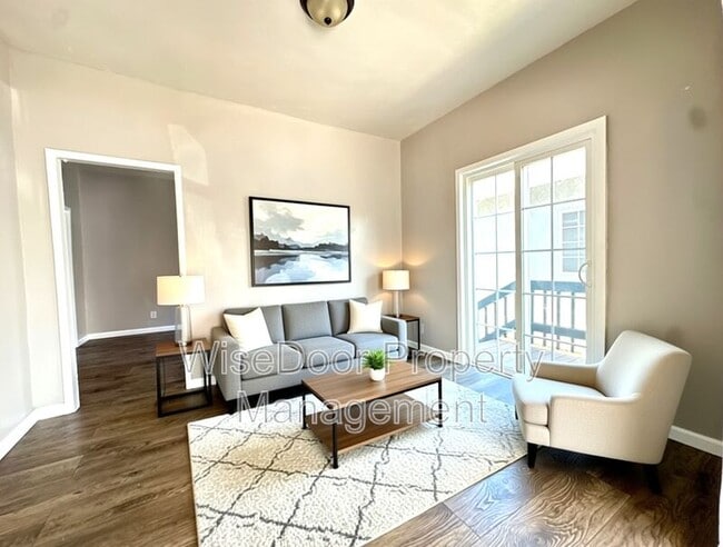 Photo - 155 W 43rd St Apartment