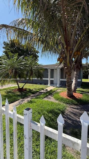 Foto del edificio - 2508 Superior St