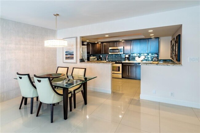 Foto del edificio - 3750 Galt Ocean Dr
