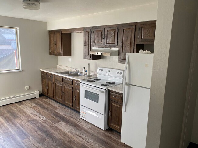 Photo - Cute & Convenient 1 Bedroom, 1 Bath Apartm... House