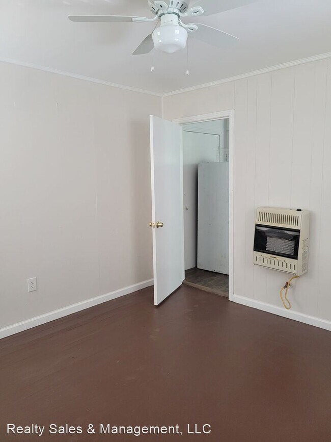 Building Photo - 1 br, 1 bath House - 2321 Ludlow Avenue