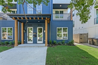 Building Photo - 3131 Greene Ave
