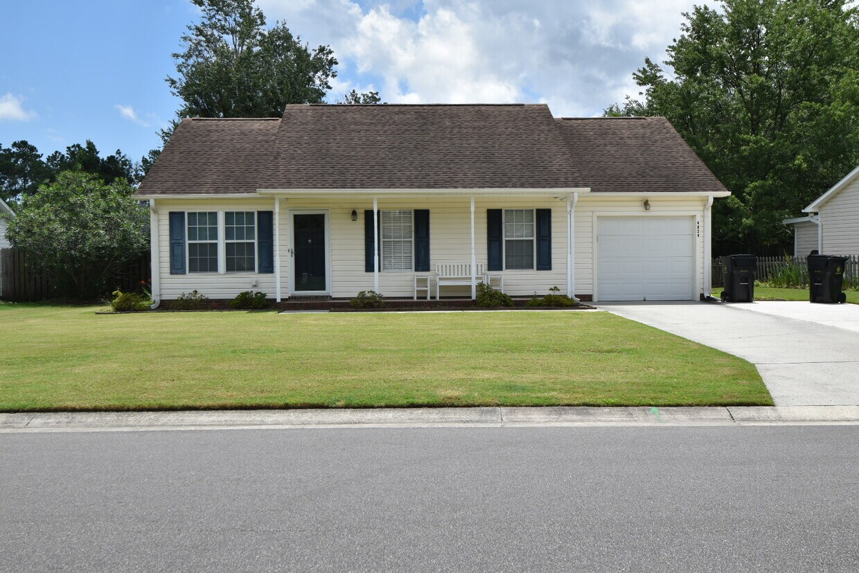 Primary Photo - 4824 Weybridge Ln