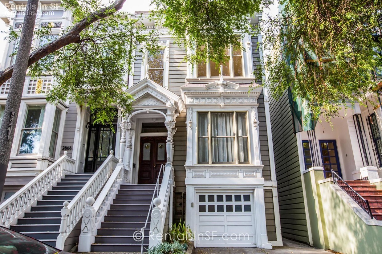 Primary Photo - 2862 Pine St