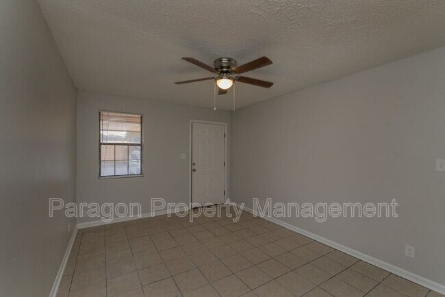 Foto del edificio - 811 Laurens St NW