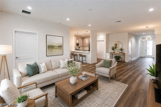 Building Photo - 13088 Georges Cay Pl