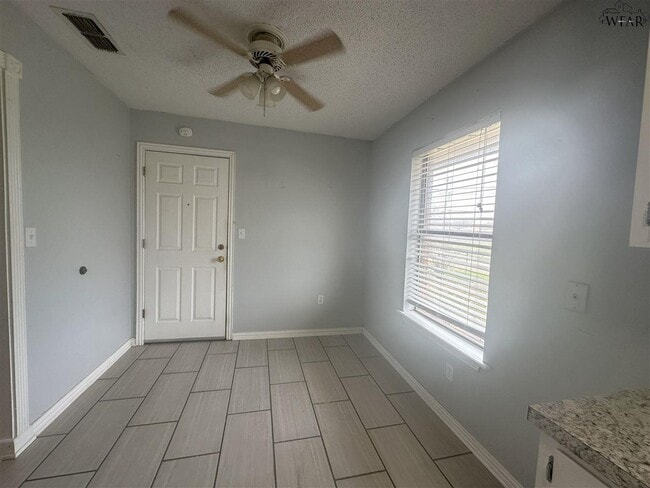 Building Photo - 4739 Cape Cod Dr