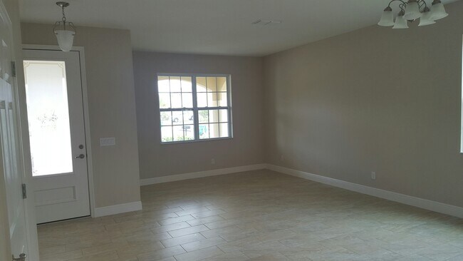 Photo - Avalon Reserve-1033 Vinsetta Circle Winter... House