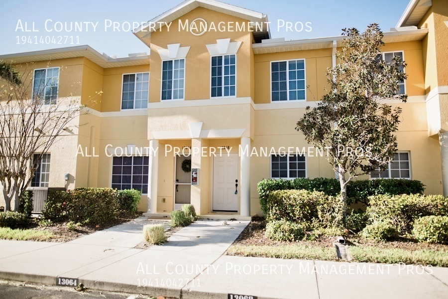 Primary Photo - Quiet Peaceful townhome, Bright and Sunny ...