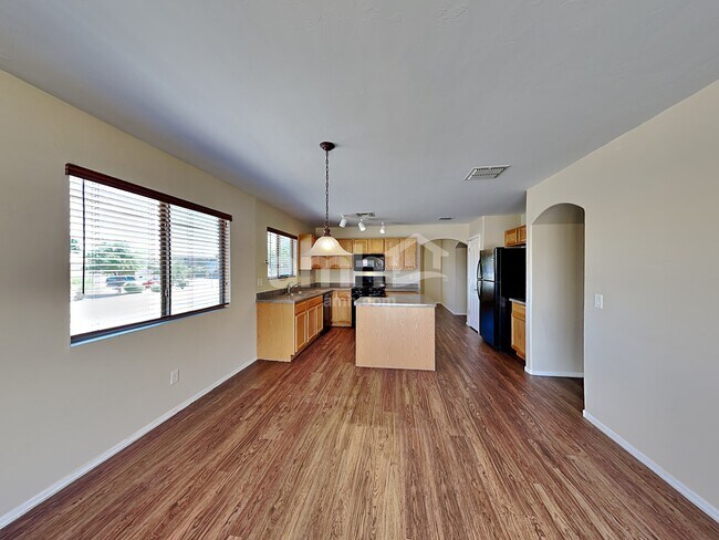 Foto del edificio - 742 W Emerald Key Dr