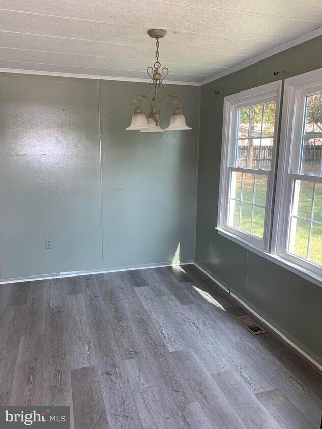 Foto principal - 540 Garrisonville Rd