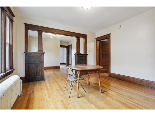 Building Photo - 1629 St Anthony Ave