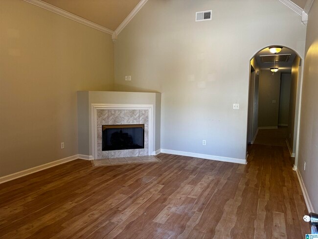 Building Photo - 2762 Southwood View