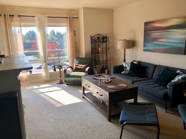 Building Photo - View Condominium