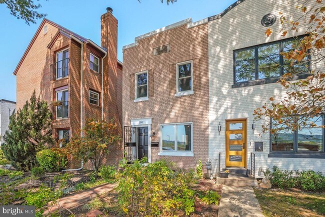 Foto del edificio - 1342 L St SE