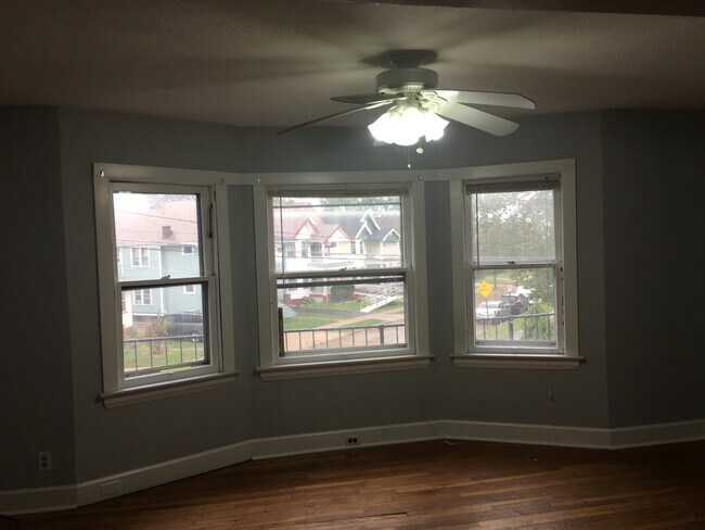 Building Photo - 14837 Hilliard Rd