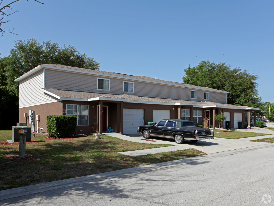 Foto principal - Hickory Glen Townhomes