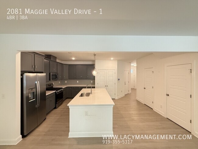 Foto del edificio - 2081 Maggie Vly Dr