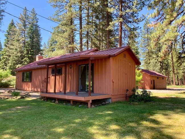 Building Photo - House for rent in Clear Creek