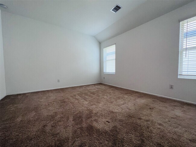 Foto del edificio - 5827 Dry Brush Pl