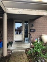 Building Photo - 1558 Greenbriar Blvd