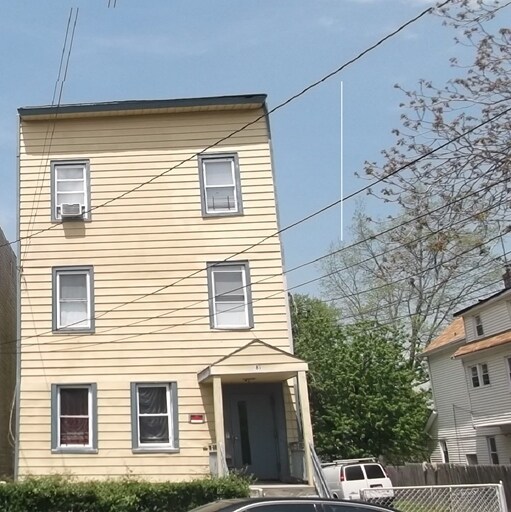 Primary Photo - 81 Horton Ave