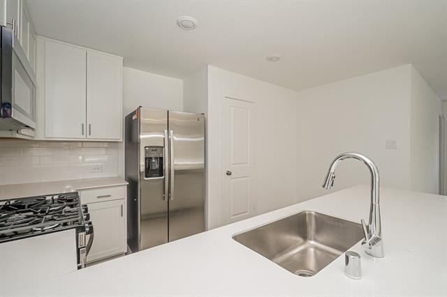 Foto del edificio - 10100 Dalgreen Cir