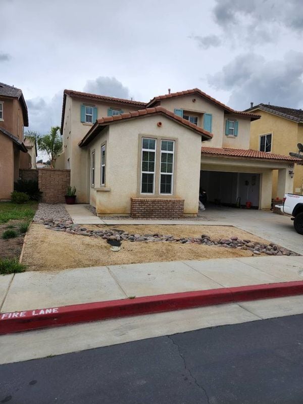 Primary Photo - 16512 Badalona St