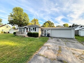 Building Photo - 926 Maiden Ln