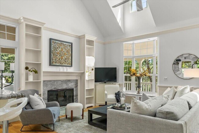 Foto del edificio - 1439 S Whitehall Ln