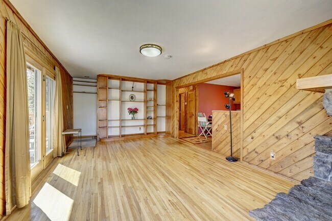 Foto del edificio - 27231 Log Trail