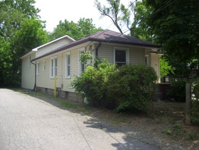 Foto del edificio - 1127 Lafayette Ave