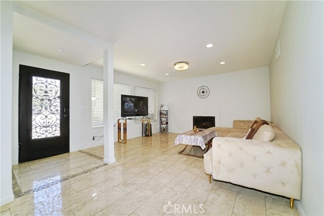 Building Photo - 4700 Topanga Canyon Blvd