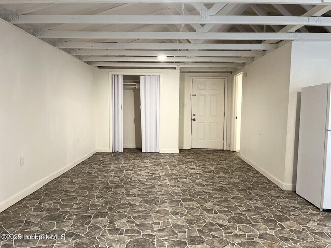 Building Photo - 2208 20th St