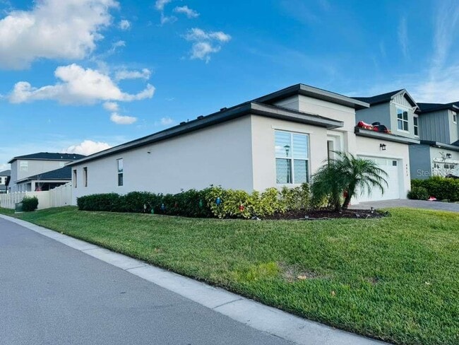 Building Photo - 4913 Rain Shadow Dr