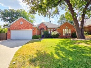 Building Photo - 1601 Twilight Dr