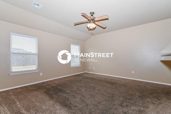 Building Photo - 3 Bedroom Pet-Friendly Home in OKLAHOMA CITY, OK with Main Street Renewal