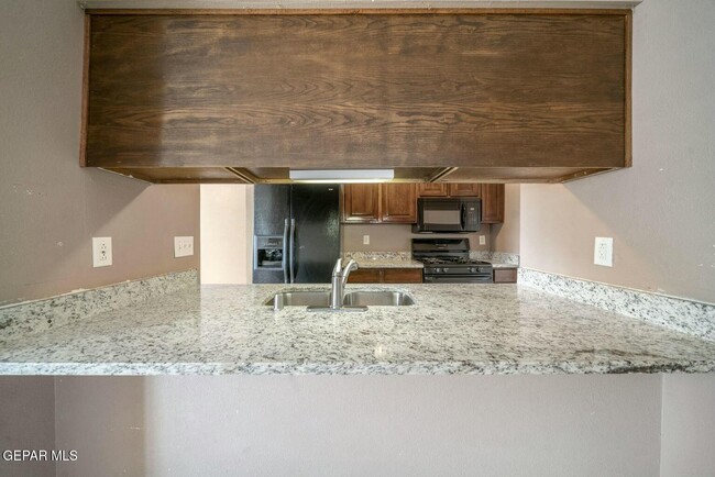 Foto del edificio - 3332 Wayside St