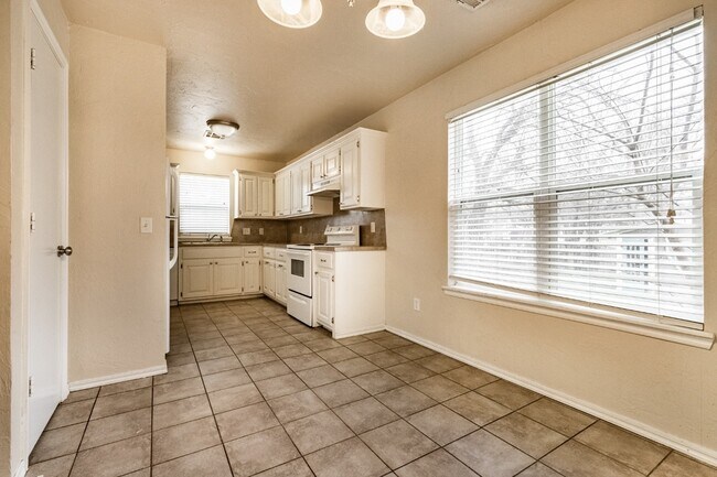 Photo - 3745 NW 33rd St House