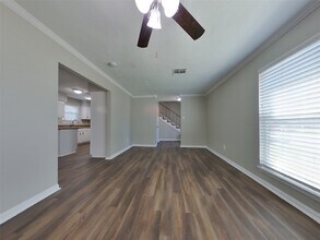 Building Photo - 6128 Silver Leaf Dr