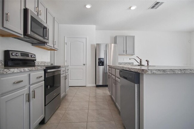 Building Photo - 736 Brooklet Dr