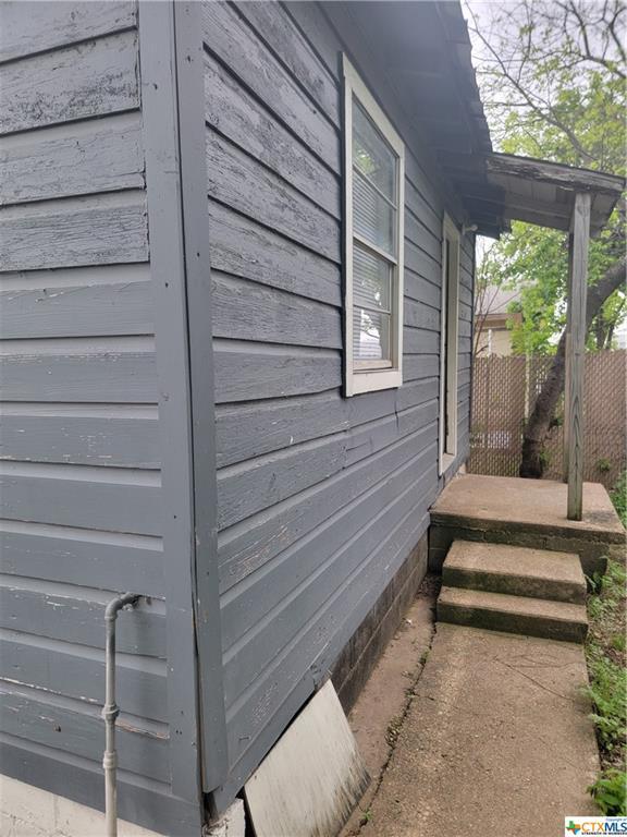 Foto del edificio - 203 N 1st St