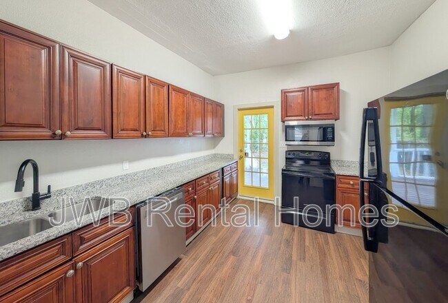 Foto del edificio - 1445 Ionia St