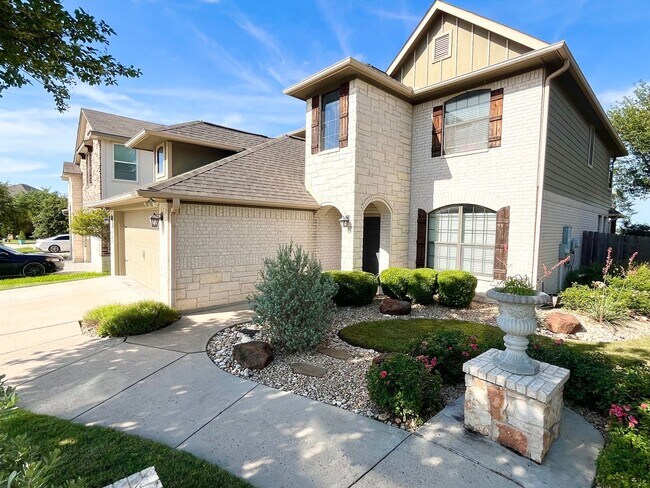 Building Photo - 4 bedroom 2.5 bath in Yowell Ranch