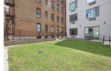 Foto del edificio - 4609 11th St
